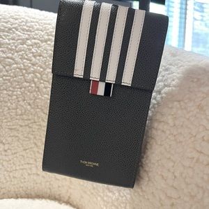 Thom Brown cross body